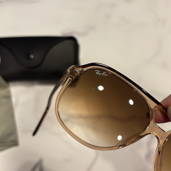 Ray Ban RB2198 Bill sunglasses, like new 🤎 - Picture 7 of 9